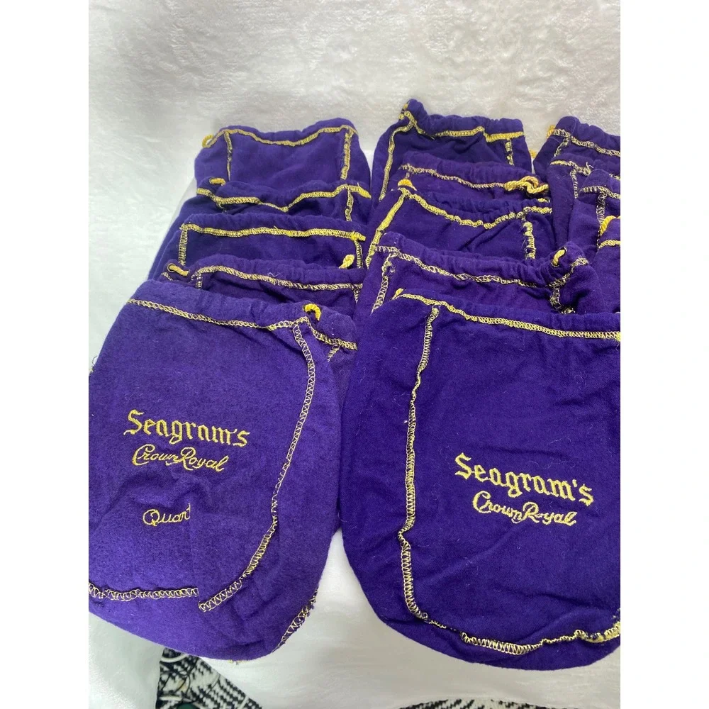 Lot of‎ 22 Seagrams Crown Royal Purple Velour Pouches